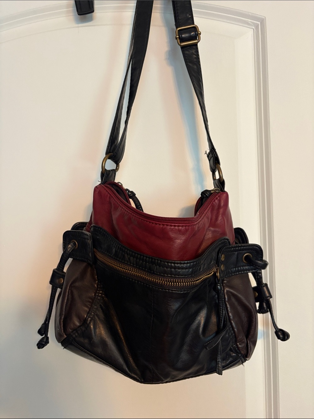 Two-Tone Leather Shoulder Bag in Black & Burgundy